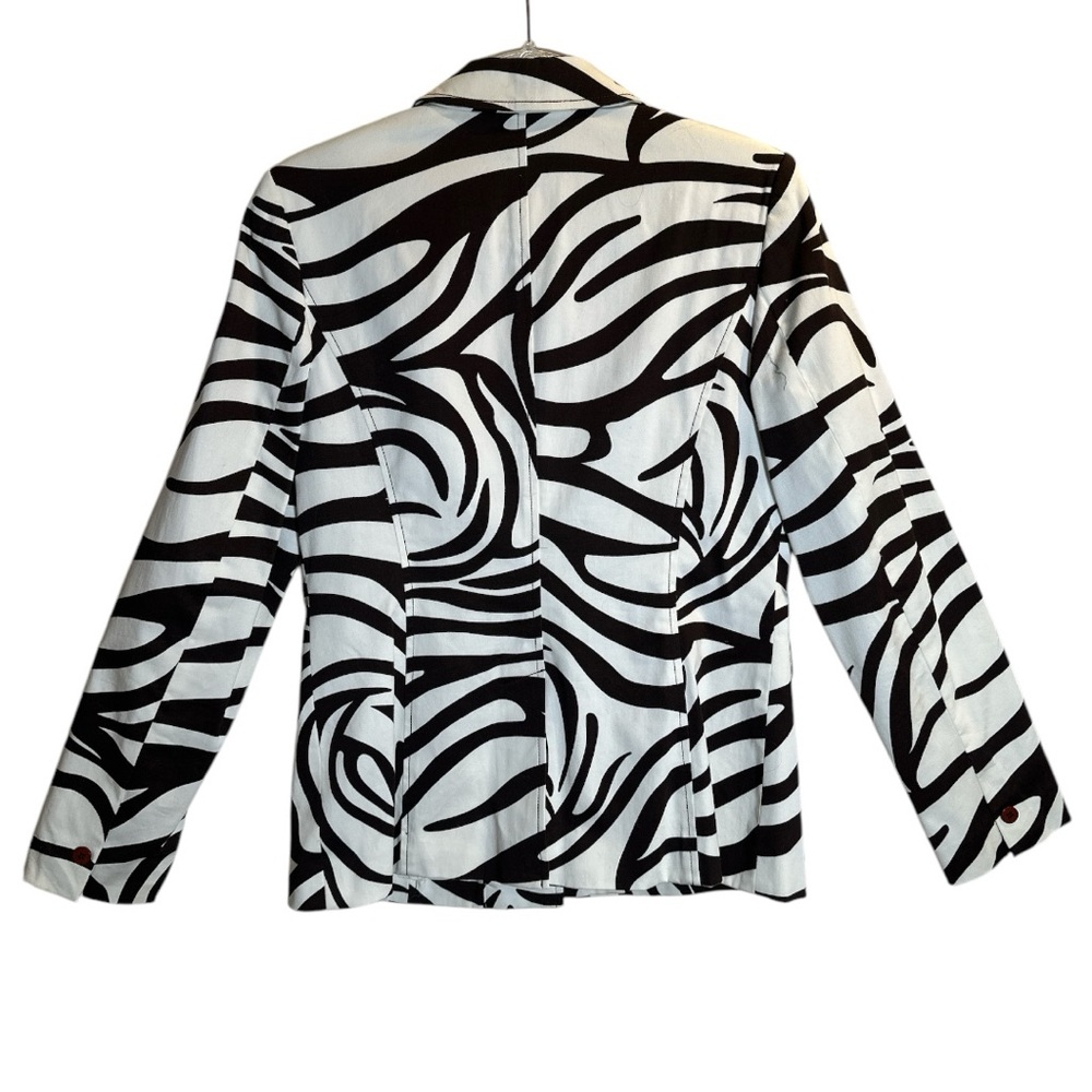 Essentials Brown and White Blazer with Zebra Print - Picture 5 of 13